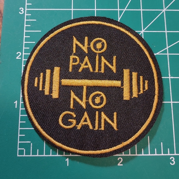 2/$10 Black and Gold 'No Pain No Gain' Patch - Picture 1 of 3